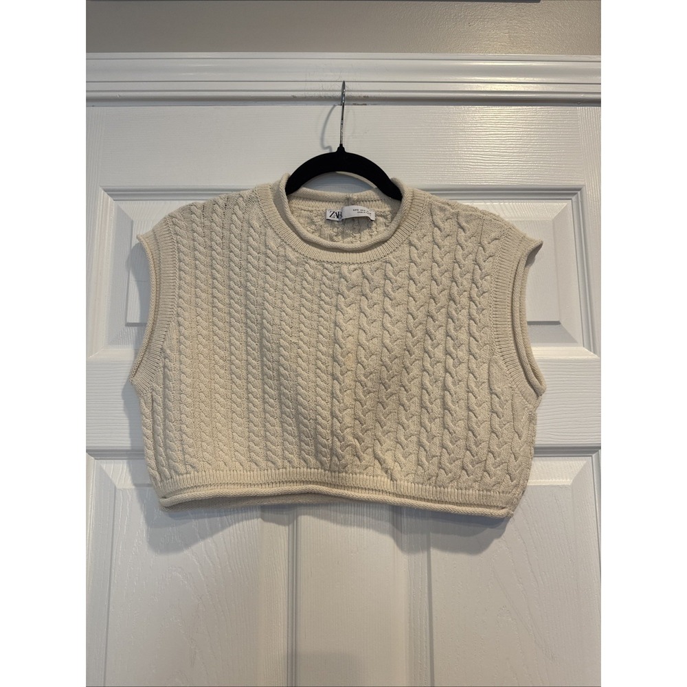 Zara Womens Size Small Ivory Cable Knit Sleevless Cropped Sweater